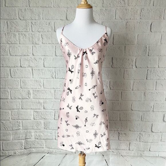 Pink Victoria's Secret Slip/ Chemise - Picture 1 of 4